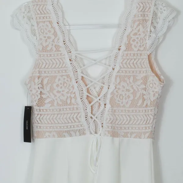 Lulu's Give a Glam Lace Lace-Up Bodycon Mini Dress Bride Womens‎ Size Medium NWT - Image 9