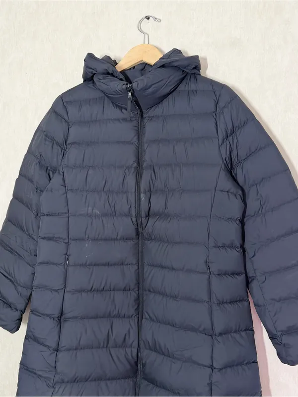 Uniqlo Women’s Ultra Light Down Long Coat Hooded in Black L - Image 3