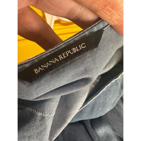 Banana Republic Petite Large Blue Lyocell Cropped‎ Chambray Top Crochet Back L P - Image 7