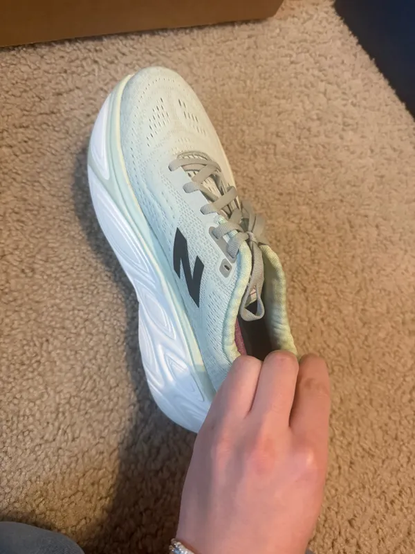 New Balance Sneakers Women’s - Image 2