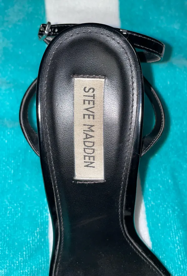 Steve Madden Bradshaw Heels Black Bow - Image 5