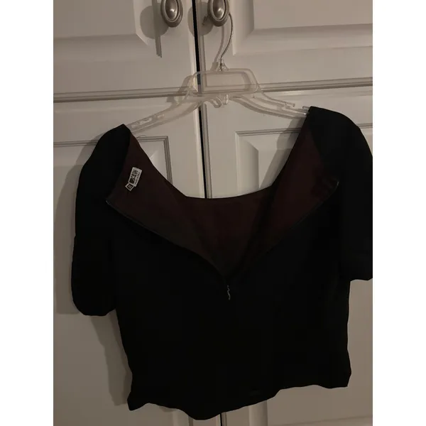 DANY Vintage Made in Italy 100% Wool Black Short Sleeve‎ Scoop Neck Blouse Sz 48 - Image 4