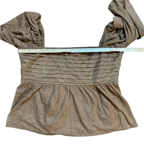 francesca's Miami Payton Faux Suede Pleated Blouse Brown‎ Sz L - Image 10