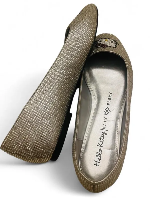 NWOB Katy Perry x Hello Kitty Crystal Ballet Flats Silver Rhinestone Shoes sz 9 - Image 2