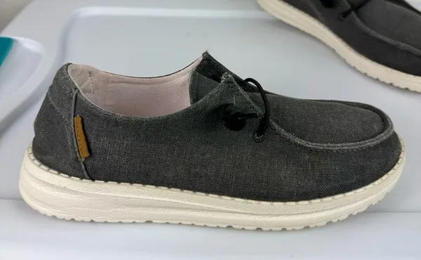 Hey Dude Wendy Chambray Moccasin Slip On Shoe Sz 7 Dark Grey Black - Image 6