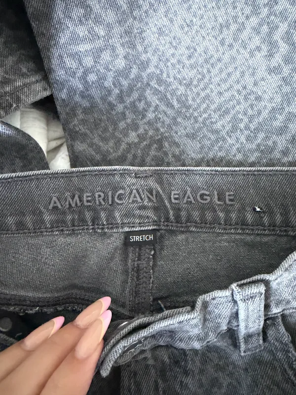 American Eagle Jeans - Image 2