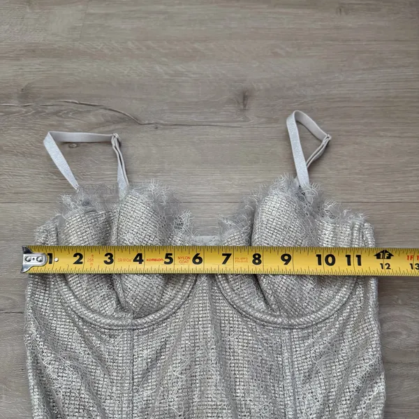 Victoria’s Secret Champagne Shimmer Long Line Bustier Bra 34B NWT - Image 3
