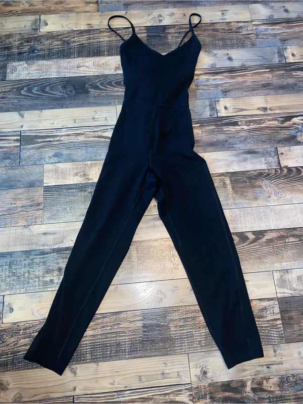 Old Navy Power Chill Yoga Jumpsuit with Spaghetti-Strap - Image 3