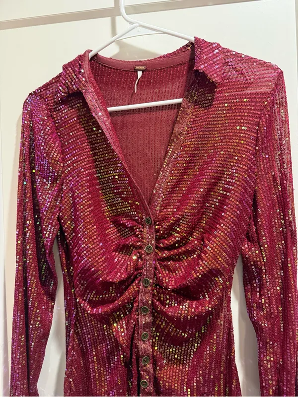 Free‎ People Magenta Sequin Long Sleeve Button Down Shirtee Top Size Small - Image 5