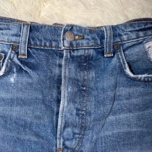 Reformation Denim Jean Shorts Size 28 NWOT - Image 2