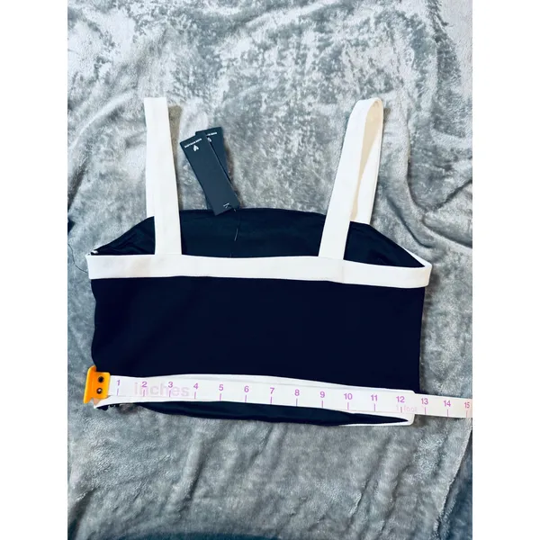 NWT Lulus Size Small Black White Crop Top Side Zip Causal Chic Modern Simplicity - Image 4