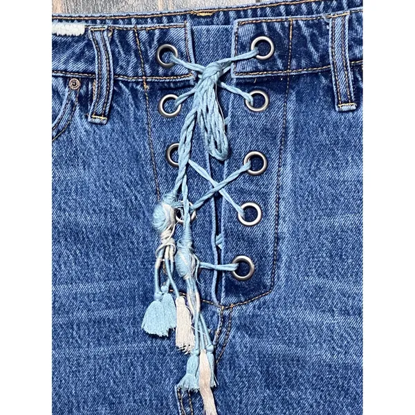 Free People Lace Up Denim‎ Micro Mini Skirt Blue Distressed Raw Hem Size 28 Boho - Image 5