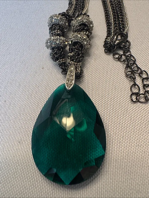 Gunmetal Chain Necklace with Emerald Teardrop Pendant - Image 3
