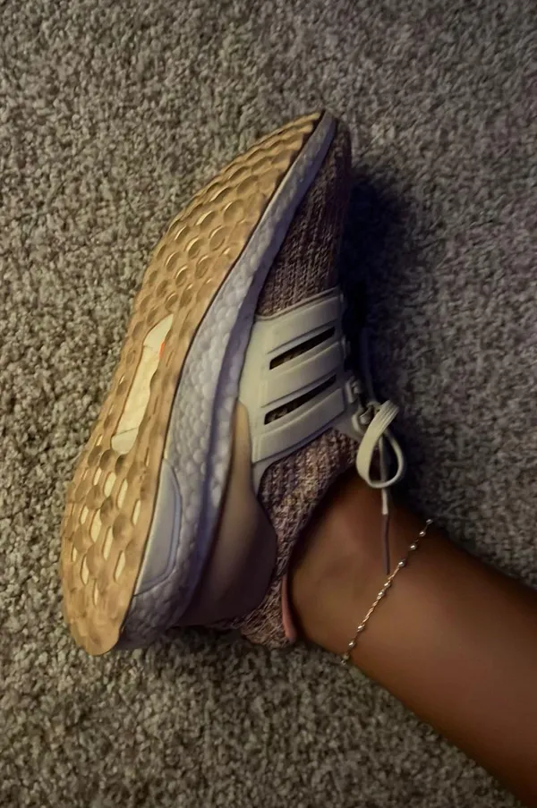 Adidas Ultraboost - Image 2