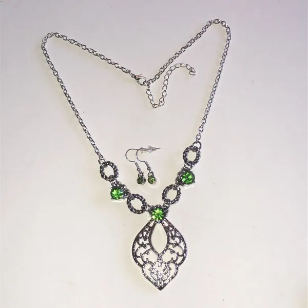 Silver Tone Filigree Pendant Necklace with Green Crystal Accents - Image 3