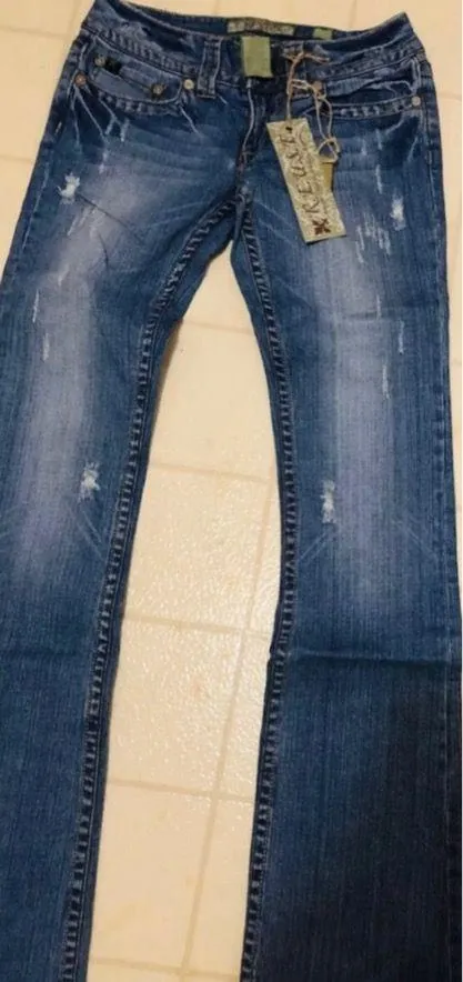 R.E.U.S.E. Blue Jeans Size “26” ( Size 2 ) - Image 6