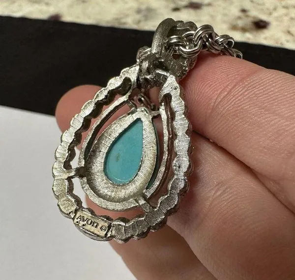 Women’s Signed Avon Turquoise Blue Colored Silver Tone Double Strand Necklace - Image 7