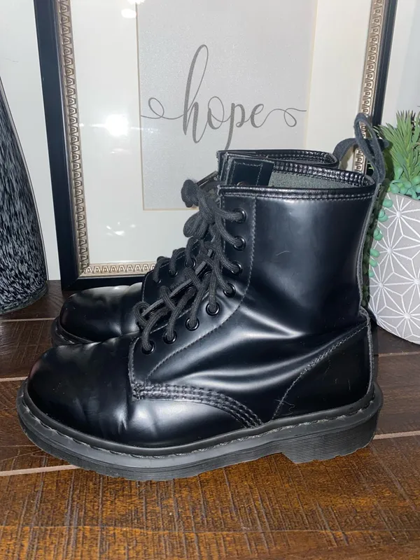 Dr. Martens The Original 1460 All Black Mono Smooth Leather Combat Boots Size 7 - Image 5