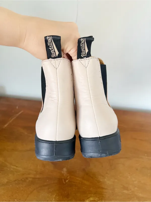 Blundstone • 2156 Women's High Top Chelsea Boots in Pearl cream leather pull on - Image 11
