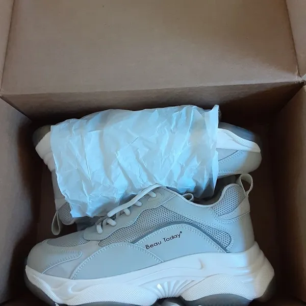 Beau Today Women's Chunky Sneaker, color Beige, size 8.5, NWT - Image 10
