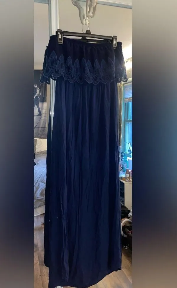 Streetwear Society Off The Shoulder Maxi Dress - Image 2