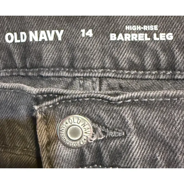 Old Navy Barrel Leg‎ Jeans Women Size 14 Faded Black High Rise Front Seam Detail - Image 4