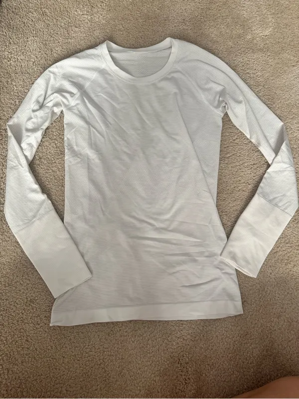 lululemon Swiftly Tech Long-Sleeve Shirt 2.0 Hip Length - Image 5
