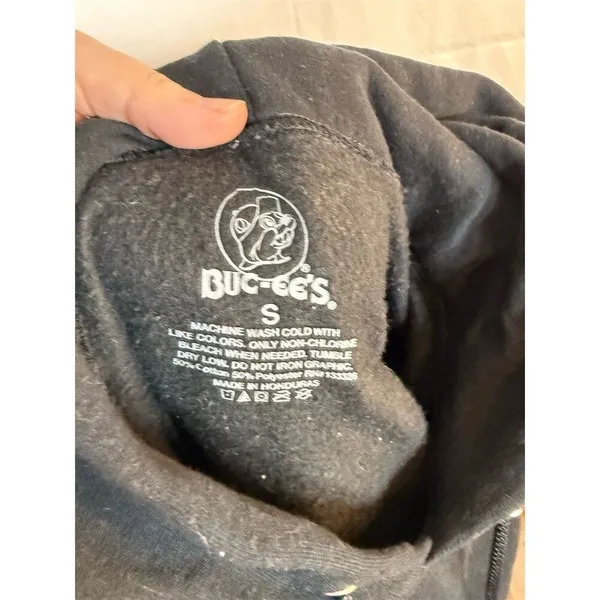 Buc-ee's Hoodie Unisex S Black Pullover Beaver Logo Graphic Print - Image 9