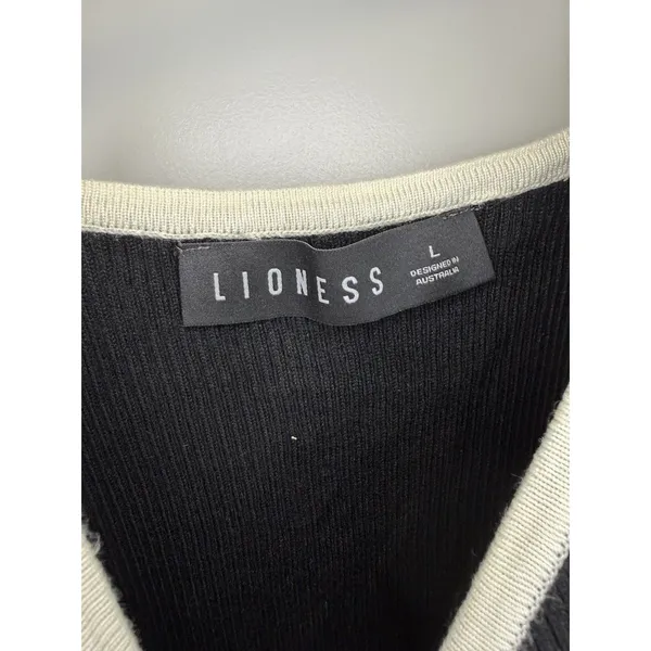 Women’s Lioness Ribbed Knit Cami Top Bow Cutout Black White Contrast Tank Large - Image 4
