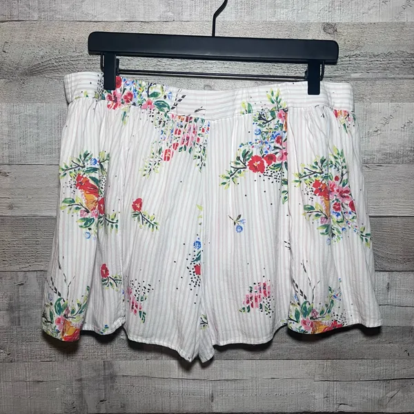 Free People Night Watcher Ivory Floral Patterned Flowy Shorts - Image 8