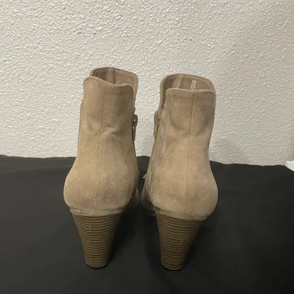 MIA Tan Ankle Booties with Floral Embroidery - Image 4