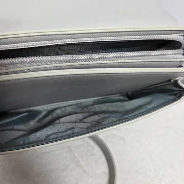 Pixie Mood Light Gray Crossbody Bag.‎ Size 10" - Image 6