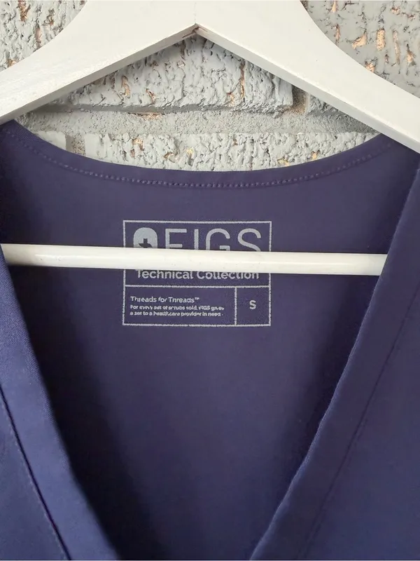 Figs Casma Scrub Top Navy Blue Size Small - Image 3