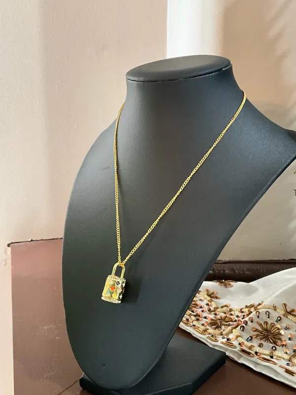 Elegant Gold Necklace with Colorful Pendant - Image 6