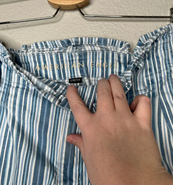striped paper bag waist mom shorts size 14 - Image 9