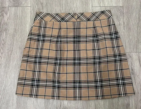 Plaid Skirt. - Image 3