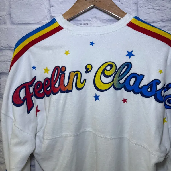 Authentic Disney Spirit Jersey Feelin Classic Sz XS White Velour Mickey Rainbow - Image 3