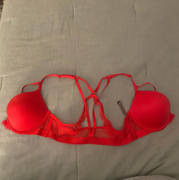 Victoria's Secret Red Push Up Bra - Image 3