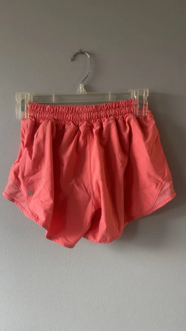 Lululemon Hotty Hot Shorts - Image 3