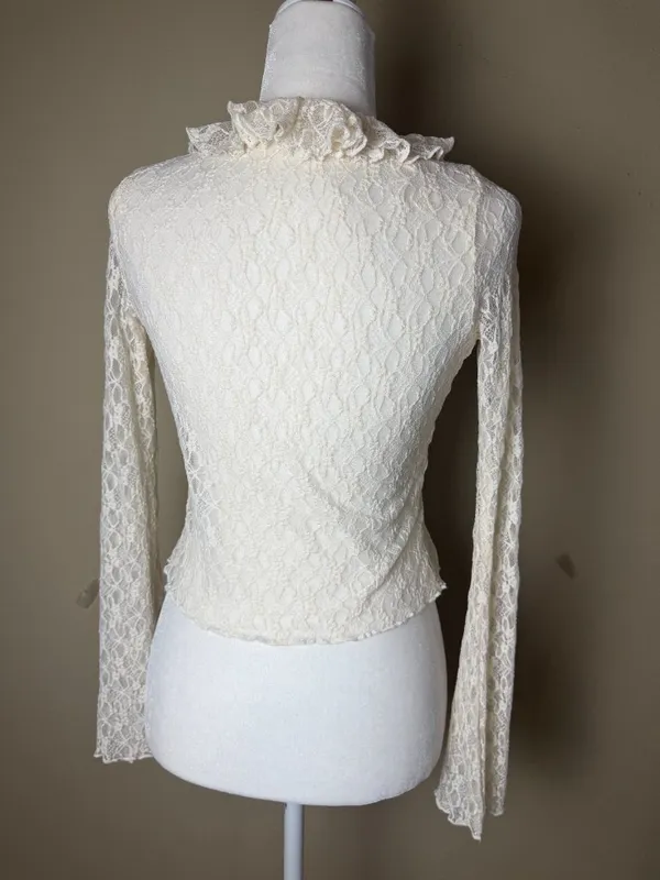 Thirty/Thirty LA Sheer Cream Lace Tie Front Ruffle Top Size XS - Image 4