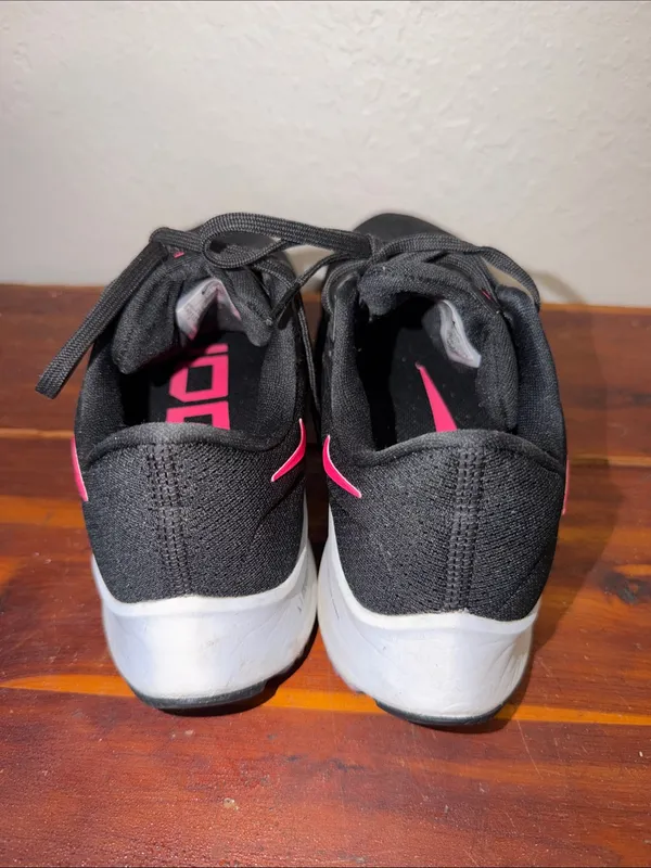 Nike Air Zoom Pegasus 38 Women's Size 9.5 - Image 5