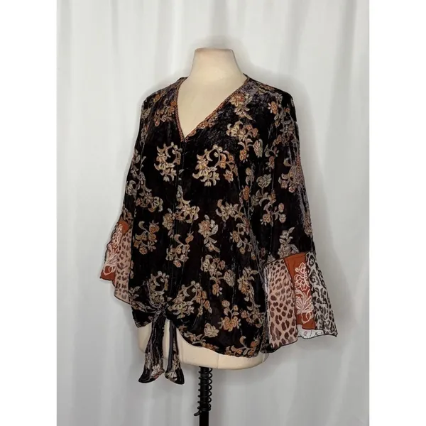 JOHN MARK Floral Velvet Burnout Animal Bell Sleeve Blouse Top Tie Waist Large - Image 4