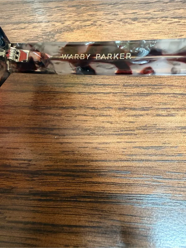 Warby Parker Renee sunglasses featuring a grey tortoise shell pattern - Image 10