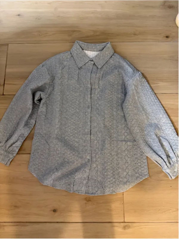 NEW Long Lantern Sleeve Shirts Cable Knit Textured V Neck Button Down M - Image 4