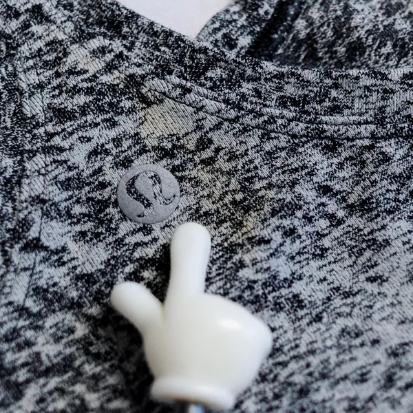 Lululemon Cool Racerback II Tank Women Size 4 Luon‎ Spray Jacquard White Black - Image 8