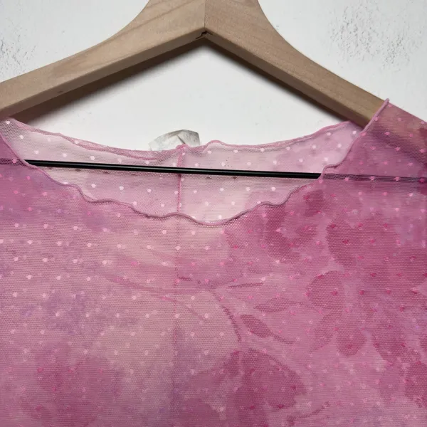 Free People Women On‎ The Dot Mesh Top Small Pink Floral Sheer Lettuce Baby Tee - Image 8