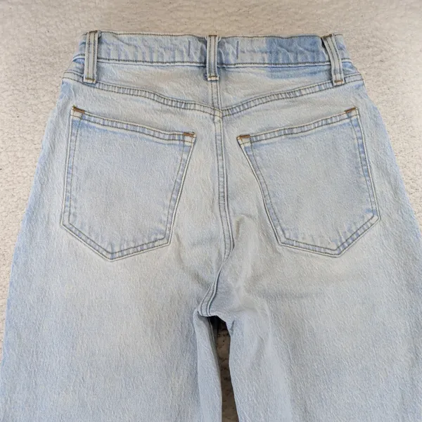 Abercrombie Fitch Curve Love 90s Straight Ultra High Rise Light Wash Jeans 26/2S - Image 5