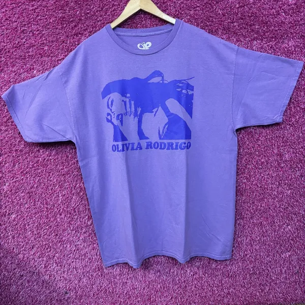 Olivia Rodrigo Guts Popstar Purple T-Shirt L/XL - Image 3