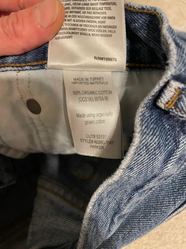 GUC Agolde Parker denim shorts in control - Image 7