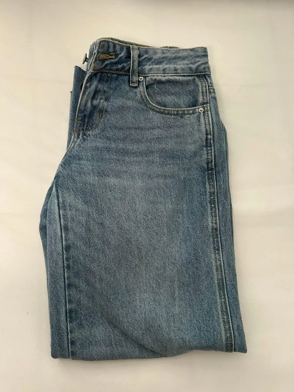 Jeans - Image 2